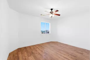 8319 Rusty Blackhaw Ln, Baytown, TX 77523 - Photo 19