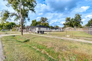 4049 Lucille St, Houston, TX 77026 - Photo 5