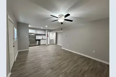 2810 Beauchamp Street #18, Houston, TX 77009 - Photo 11