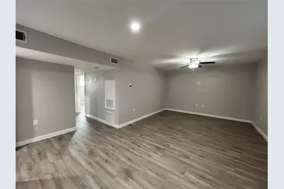 2810 Beauchamp Street #18, Houston, TX 77009 - Photo 9