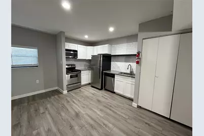 2810 Beauchamp Street #18, Houston, TX 77009 - Photo 7