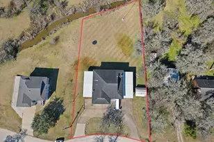 1306 Spring Branch Dr, Cove, TX 77523 - Photo 7