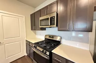 2102 Antoine Dr, Houston, TX 77055 - Photo 3