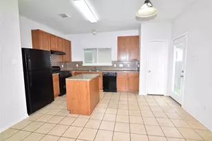 11912 Prior Park Dr, Houston, TX 77047 - Photo 3
