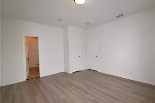 11912 Prior Park Dr, Houston, TX 77047 - Photo 9