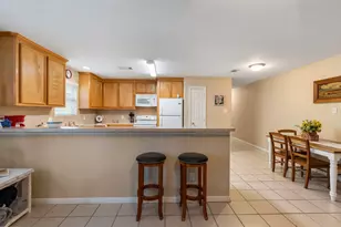 616 Foster St, Tomball, TX 77375 - Photo 3