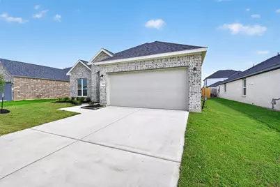 2123 Spring Hollow Drive, Baytown, TX 77521 - Photo 3