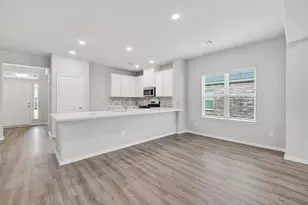 2123 Spring Hollow Dr, Baytown, TX 77521 - Photo 15