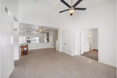 5711 Sugar Hill Drive #32, Houston, TX 77057 - Photo 7