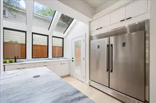 2135 Quenby St, Houston, TX 77005 - Photo 11