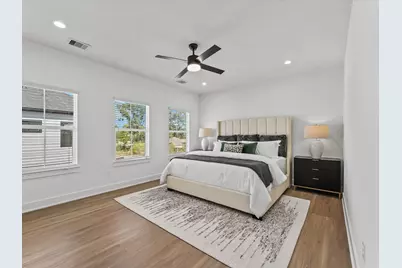 2592 W Tidwell Road, Houston, TX 77091 - Photo 13