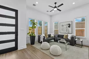 2592 W Tidwell Rd, Houston, TX 77091 - Photo 5