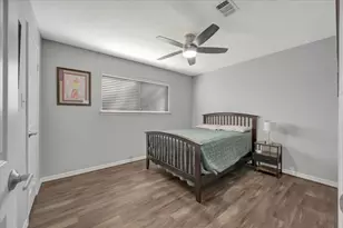 2610 Loganberry Cir, Seabrook, TX 77586 - Photo 27