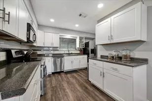 2610 Loganberry Cir, Seabrook, TX 77586 - Photo 1