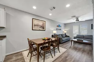 2610 Loganberry Cir, Seabrook, TX 77586 - Photo 13