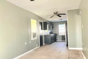 3115 Christie St, Houston, TX 77026 - Photo 5