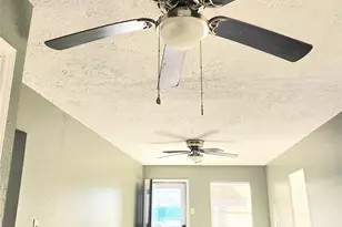 3115 Christie St, Houston, TX 77026 - Photo 9