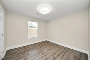 7066 Villa St, Houston, TX 77061 - Photo 19