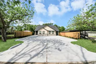 7066 Villa St, Houston, TX 77061 - Photo 33