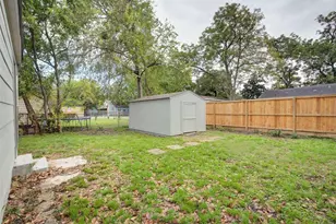 4220 Delhi St, Houston, TX 77022 - Photo 25