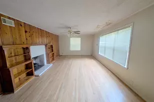 1201 Brazos Street E, Palestine, TX 75801 - Photo 7