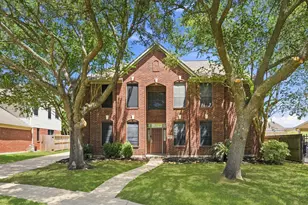 13507 Willow Heights Ct, Houston, TX 77059 - Photo 1