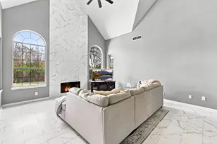 13507 Willow Heights Ct, Houston, TX 77059 - Photo 7