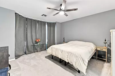 13507 Willow Heights Court, Houston, TX 77059 - Photo 21