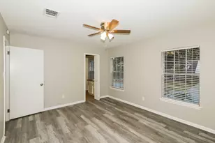 1506 Castlerock Dr, Houston, TX 77090 - Photo 13