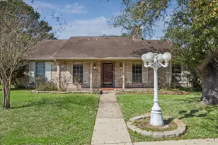 1747 Hilton Head Dr, Missouri City, TX 77459 - Photo 1