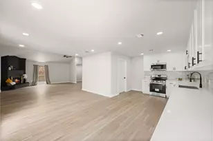 11534 Willwood Dr, Houston, TX 77072 - Photo 11