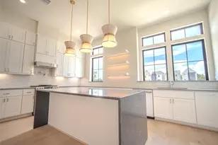 1715 Bologna Ln, Houston, TX 77055 - Photo 5