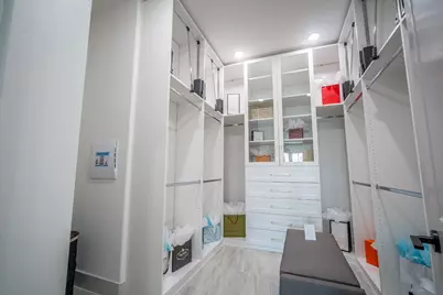 1715 Bologna Lane, Houston, TX 77055 - Photo 31