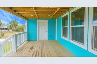 6909 Avenue P 1/2, Galveston, TX 77551 - Photo 7