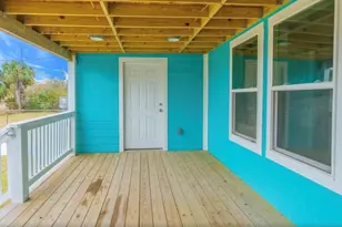 6909 Ave P 1/2, Galveston, TX 77551 - Photo 7