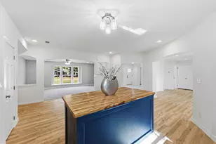 1740 6th St, Hempstead, TX 77445 - Photo 3