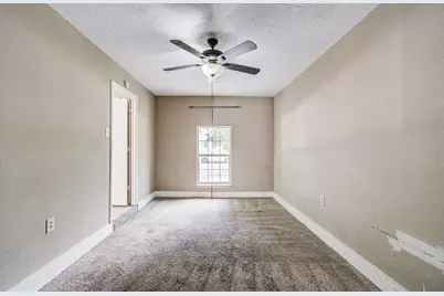 3626 Suttonford Drive, Houston, TX 77066 - Photo 7