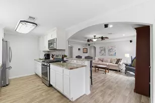 1910 Cherry Laurel Dr, Spring, TX 77386 - Photo 17