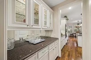 3411 Banbury Pl, Houston, TX 77027 - Photo 19