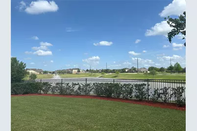 5139 Spring Terrace Lane, Rosharon, TX 77583 - Photo 3