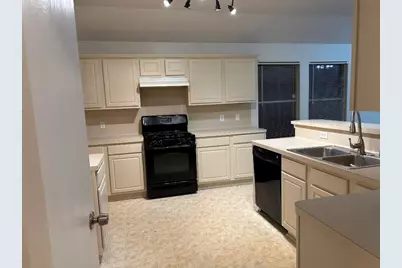 12618 Roxdale Ridge Drive, Houston, TX 77044 - Photo 5