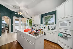 403 Nighthawk Ct, Sugar Land, TX 77478 - Photo 23