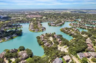 403 Nighthawk Ct, Sugar Land, TX 77478 - Photo 47