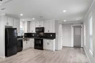 119 Mooney Rd, Pearland, TX 77581 - Photo 7