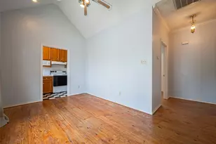 1111 Banks St, Houston, TX 77006 - Photo 5