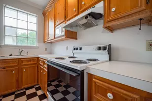 1111 Banks St, Houston, TX 77006 - Photo 15