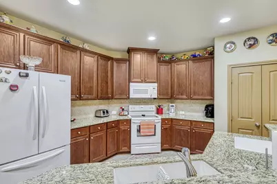 9945 Oxford Cemetery Road, Madisonville, TX 77864 - Photo 13