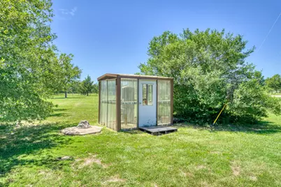 9945 Oxford Cemetery Road, Madisonville, TX 77864 - Photo 37