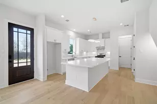 328 Janisch, Houston, TX 77018 - Photo 5