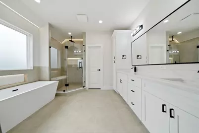 328 Janisch #C, Houston, TX 77018 - Photo 25